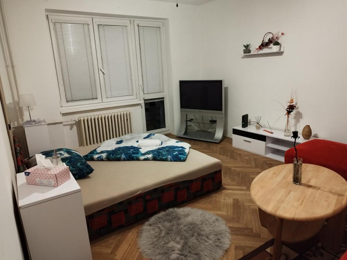 apartmán Mirabella Brno Exterior foto